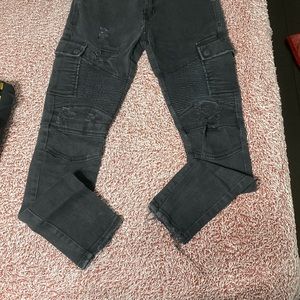 Buckle Men's Distressed Black Jeans